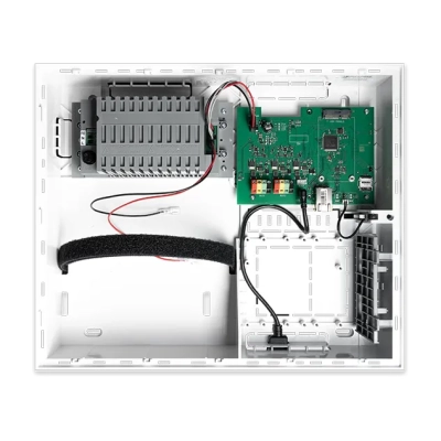 ja-108k-centrala-z-komunikatorem-lan